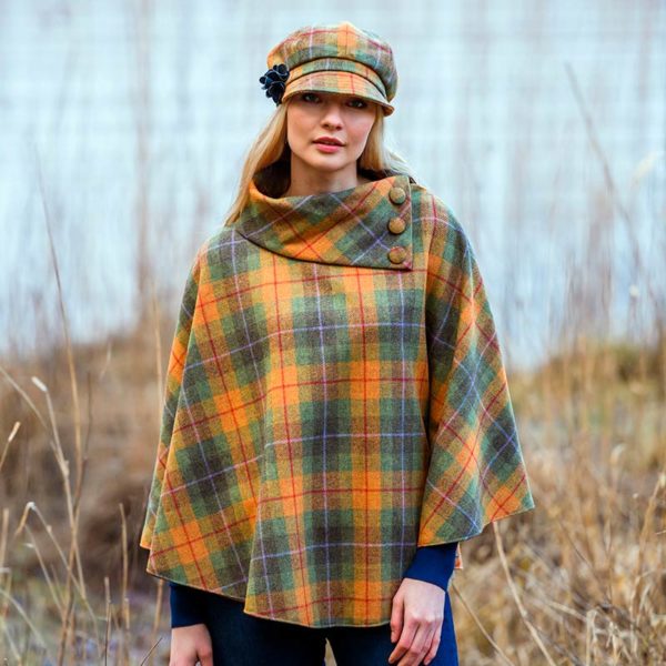 Irish Tweed Tartan Poncho [16 Colors]