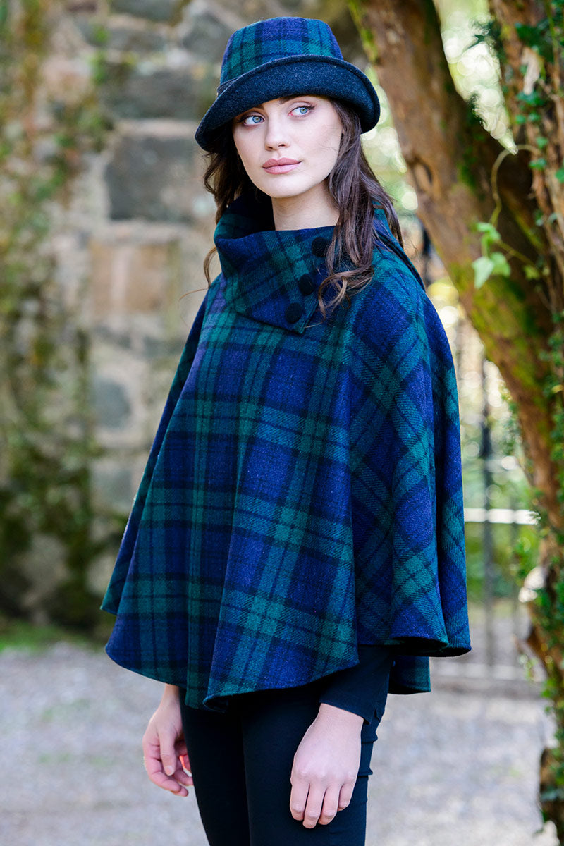 Irish Tweed Tartan Poncho [16 Colors]